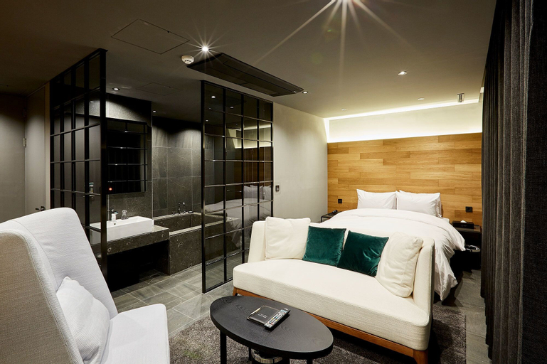 Bedroom 26