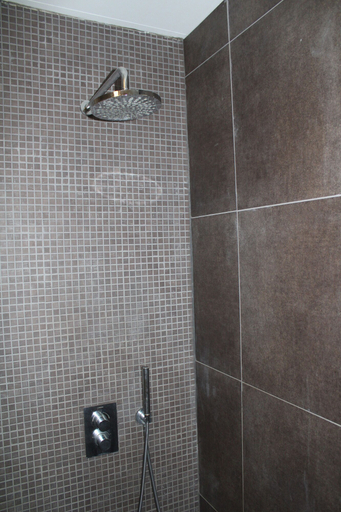 Bathroom 3, Stóri-Bakki Guesthouse with hot tub, Norður-Hérað