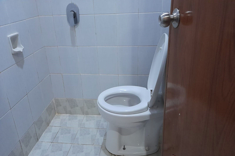 Bathroom 3, Hotel O Aida Lestari, Kutai Kartanegara