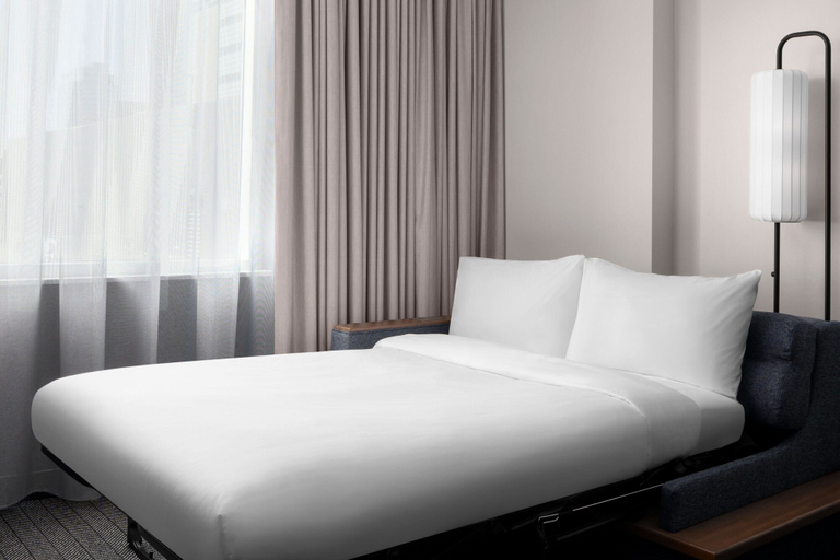 Bedroom 2, Courtyard By Marriott Calgary Downtown, Division No. 6