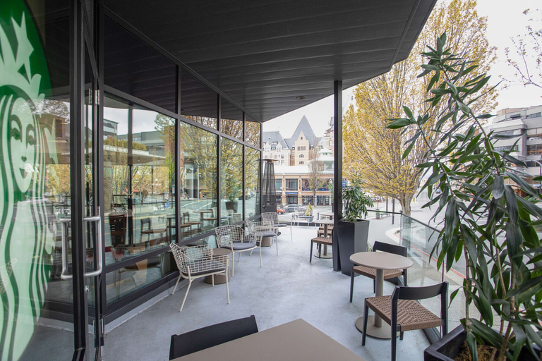 Food & Drinks 5, DoubleTree by Hilton Hotel & Suites Victoria, Capital