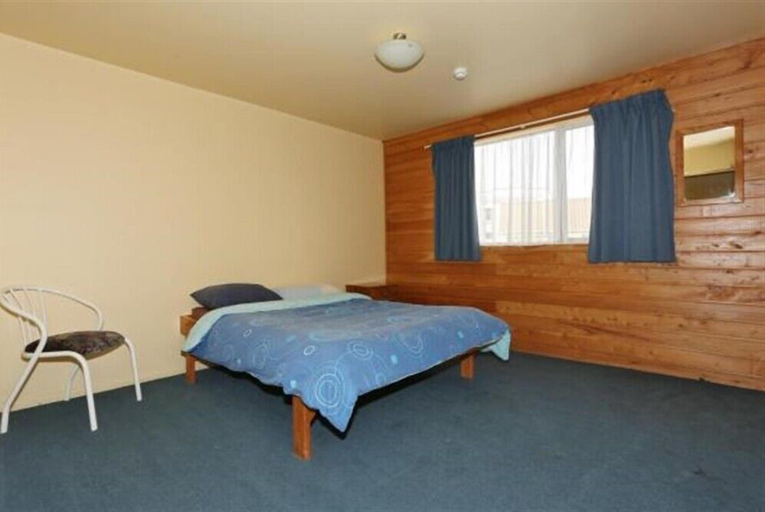 Bedroom 3, Tui Base Camp, Southland