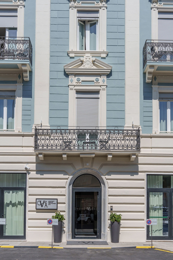 VI SUITES, Lucca