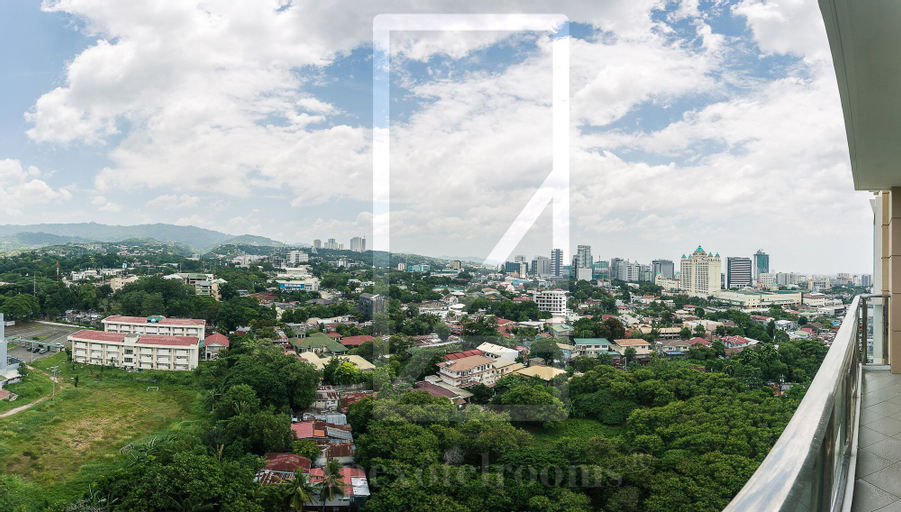 Exterior & Views 22