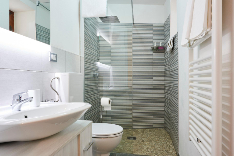 Others 5, La Scuna Apartment, La Spezia
