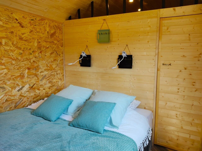 Bedroom 3, Chez Christy, Allier