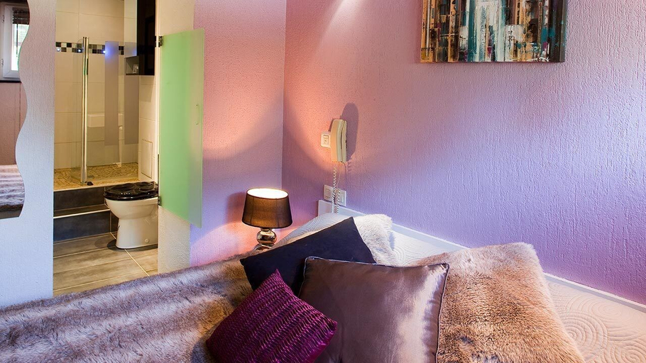 Bedroom 4, Les Clos de Chaponost, Rhône