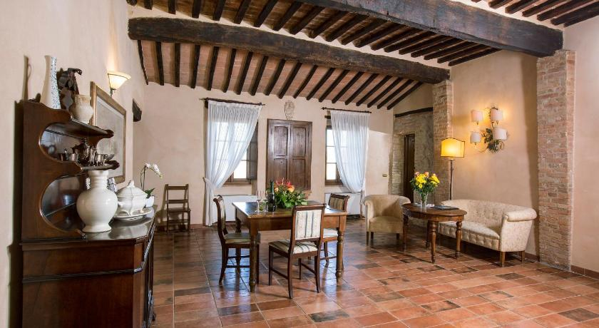 Lobby 1, Camere Dentro Il Castello, Siena