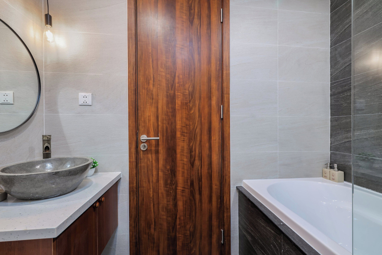 Bathroom 5, Lagom Boutique Hotel, Da Nang