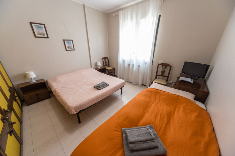 Bedroom 2, B&B 32, Rome