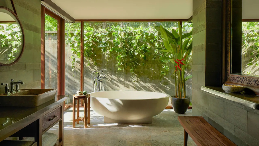 Bathroom 4