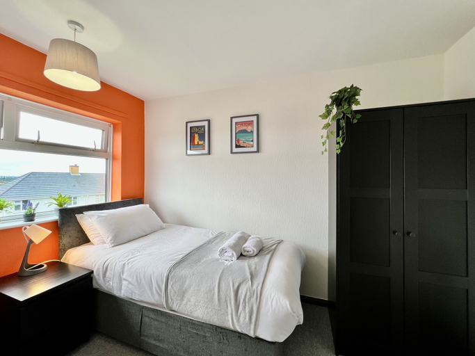 Bedroom 3, Clifton House, Nottinghamshire