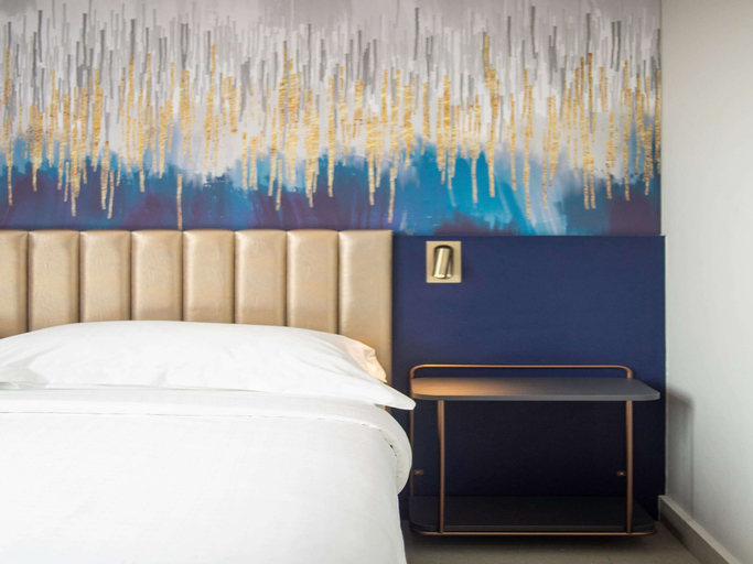 Bedroom 12