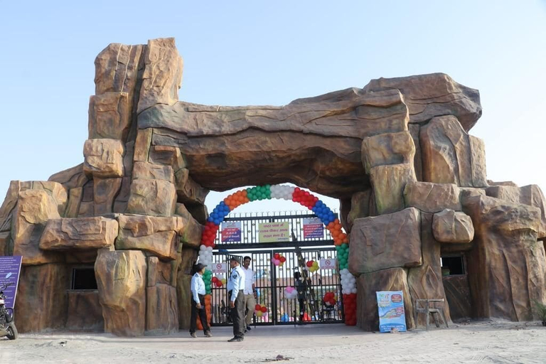 Exterior & Views, Hotel Aqua Fun King land haveli, Rohtak