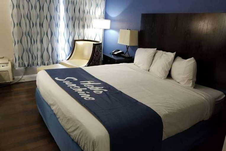 Bedroom 3, Days Inn by Wyndham Thomson, McDuffie