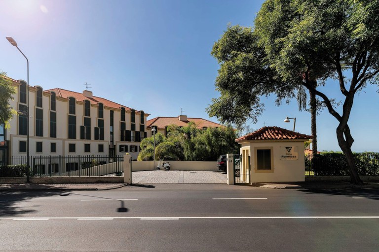 Exterior & Views 2, Pool and sea View - Vila Formosa II, Funchal