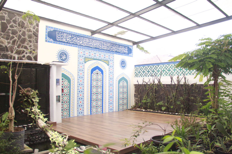 Exterior & Views 5, Bu Sepuh GuestHouse, Kuningan