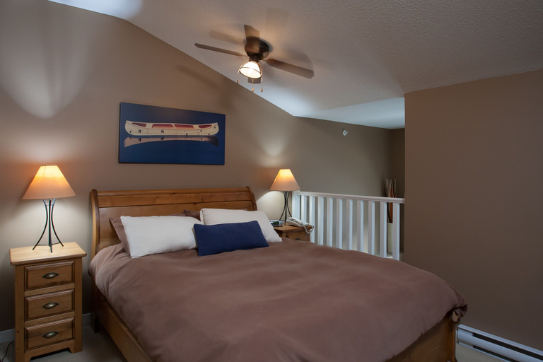 Bedroom 3, Lodges at Canmore, Division No. 15