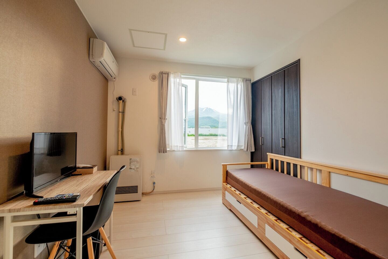 Niseko Hirafu Ski Resort Condo, Kutchan