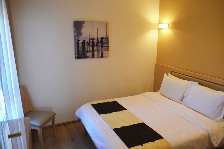 Bedroom 3, Nest 1 Hotel, Beirut