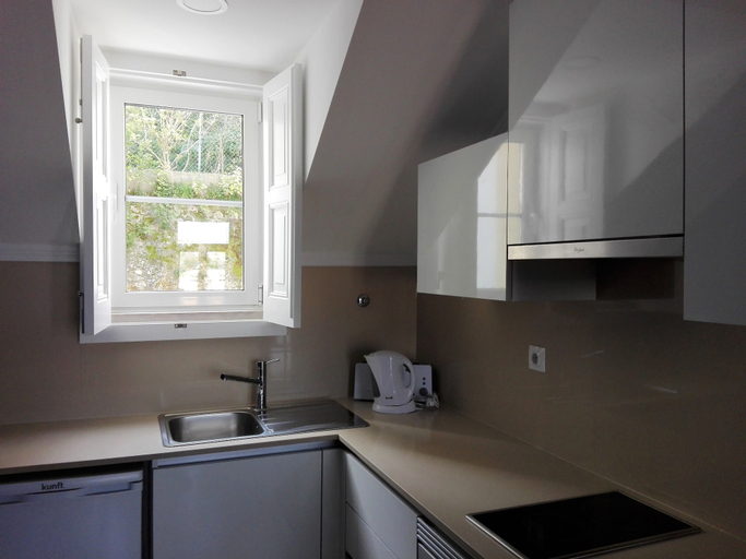 Dining Room 4