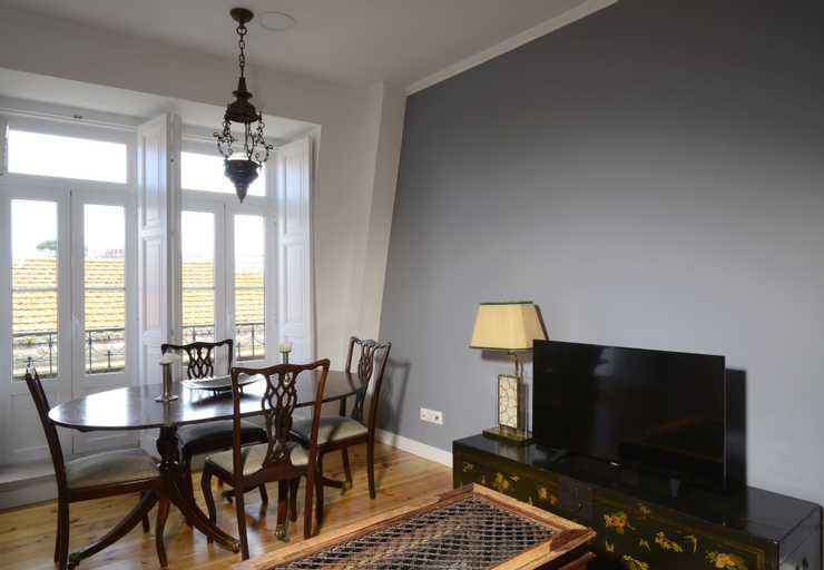 Dining Room 10