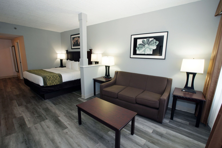 Bedroom 3, Best Western Paramus Hotel & Suites, Bergen