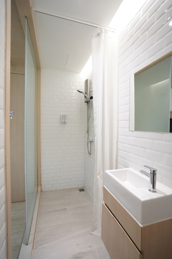 Bathroom 5, W 21 Hotel Bangkok, Wattana