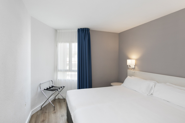 Bedroom 3, Sol Puerto Marina, Málaga