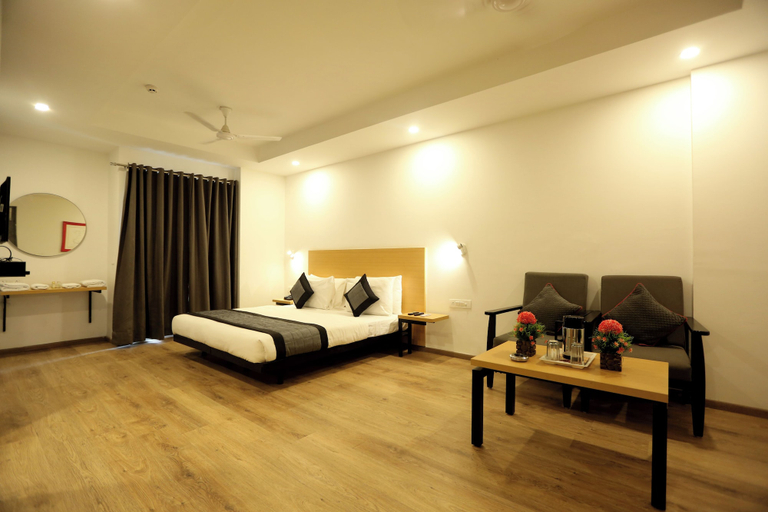 Bedroom 2, Hotel Golden World, Ghaziabad