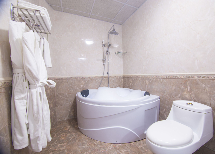 Bathroom 5, Hotel Aisi, Batumi