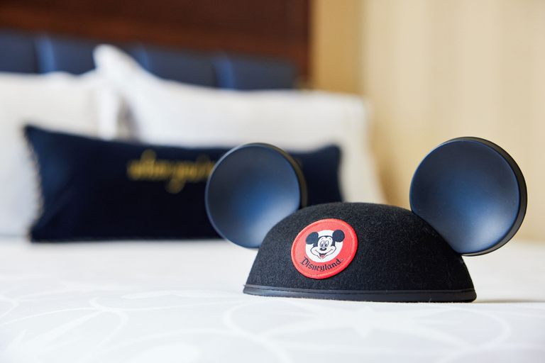 Bedroom 4, Disneyland® Hotel, Orange