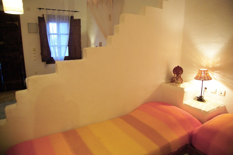 Bedroom 4, Kalderimi Studios, South Aegean