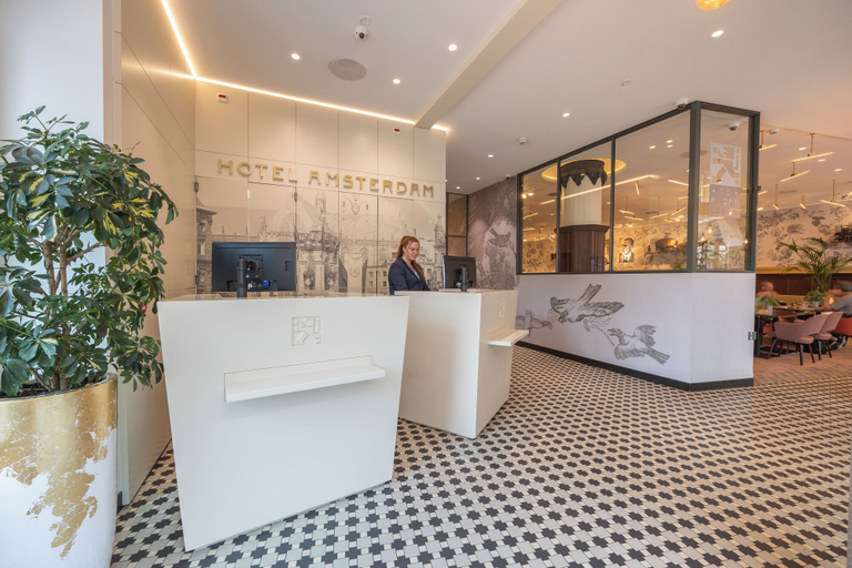 Others 4, Hotel Amsterdam De Roode Leeuw, Amsterdam