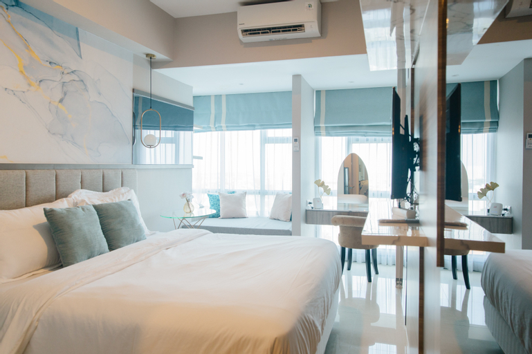 Bedroom 2, Kimi at Benson Pakuwon Mall with City View, Surabaya
