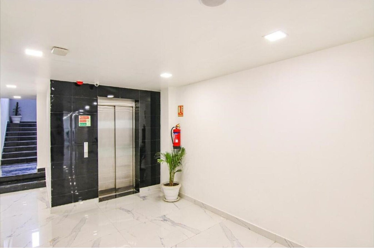 Others 5, Hotel Suncity, Hisar