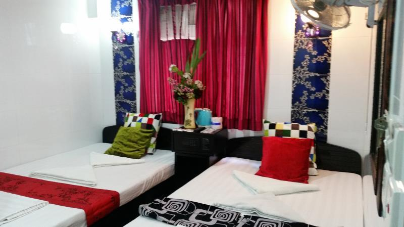 Bedroom 5, Castle Inn, Kowloon