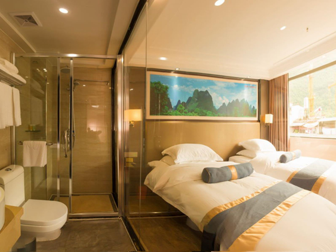 Bedroom 2, Yangshuo Guanyue Hotel, Guilin