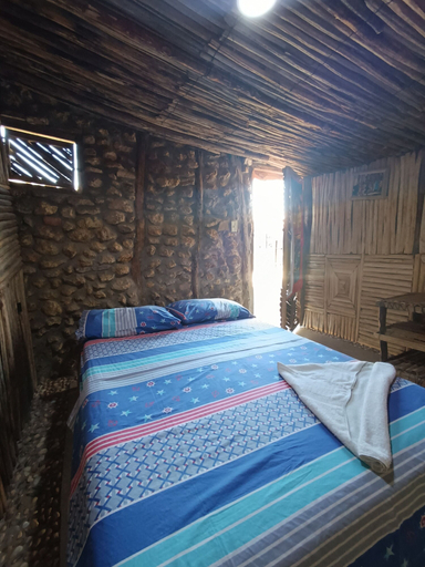 Bedroom 2, Del mar vendra, Manaure