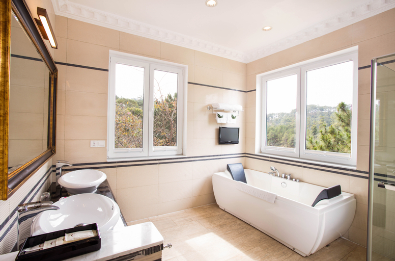 Bedroom 6