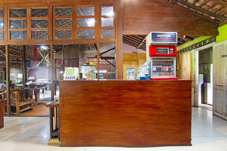 Public Area 3, OYO 3693 Kopi Klotok Homestay Syariah, Magelang