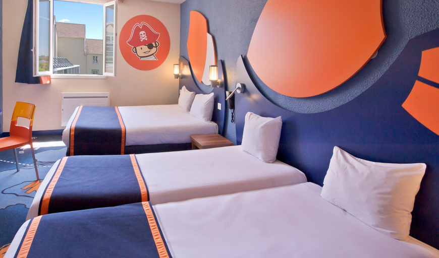 Bedroom 3, Explorers Hotel, Seine-et-Marne