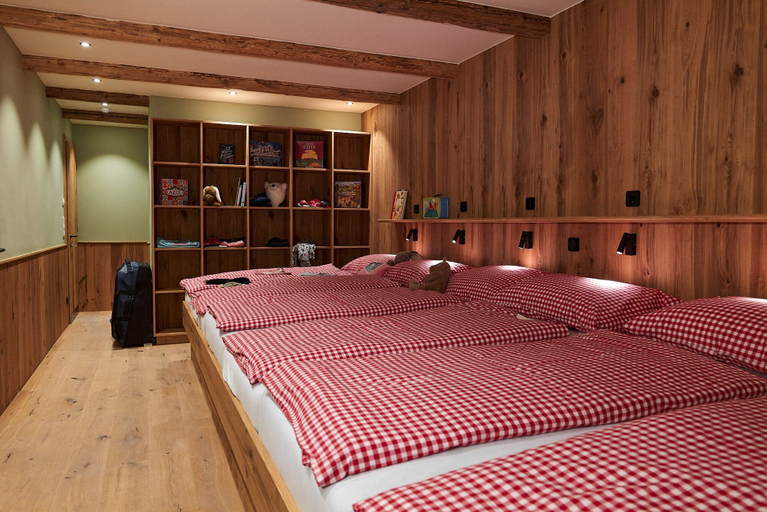 Bedroom 3, Berghaus Schroecken, Bregenz