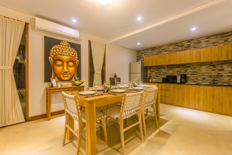 Dining Room 3