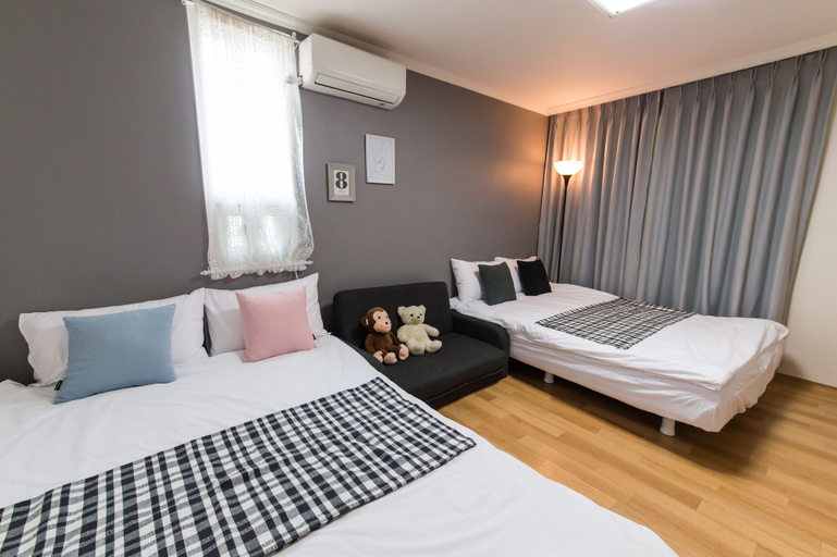 Bedroom 3, The Blossom Yeonnam Guesthouse, Mapo