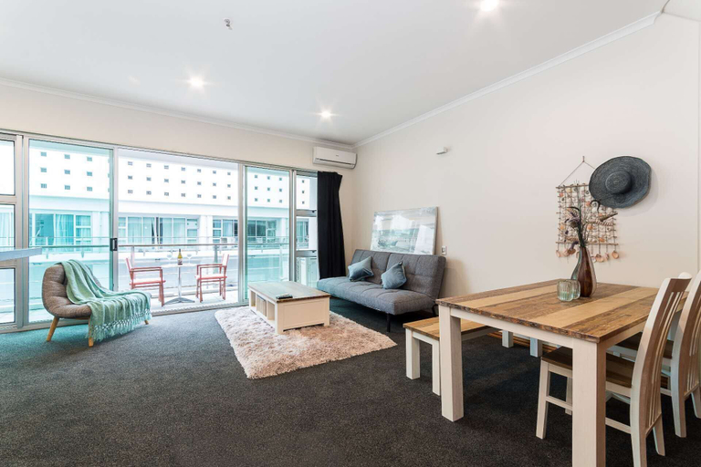 Others 5, Waterfront Seaview Apt Hotel, Waitakere