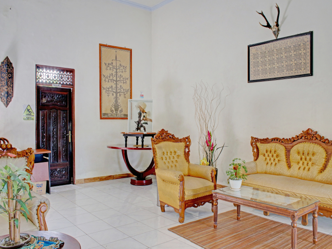 Public Area 2, Capital O 90417 Hotel Batu Suli Internasional, Palangkaraya