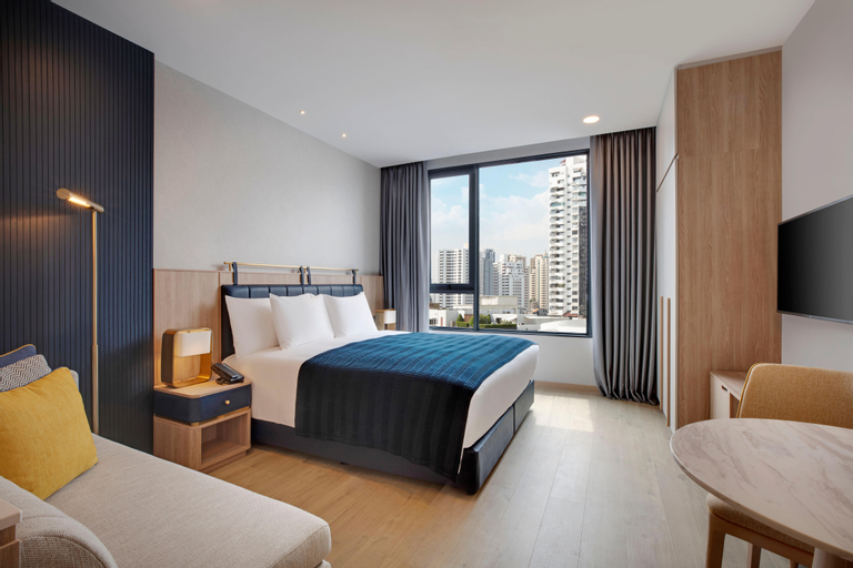 Bedroom 13
