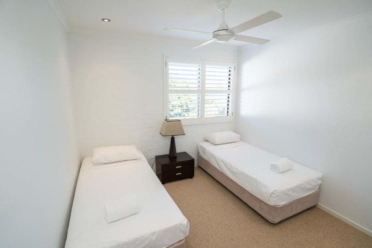 Bedroom 3, Myuna Holiday Apartments, Noosa - Noosa-Noosaville