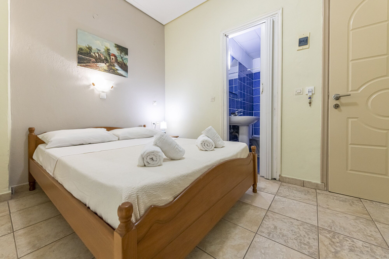 Bedroom 5, Lucia Hotel Paralia, Central Macedonia